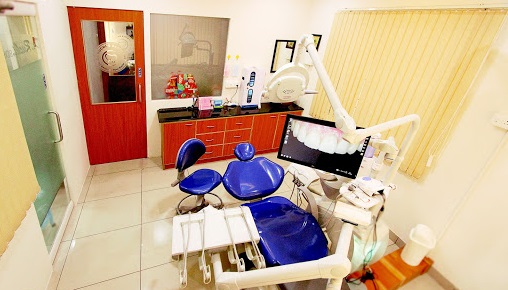 Dr.Ruchis Multispeciality Dental Care Medical Services | Dentists