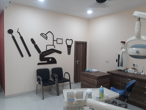 Dr Sachit Khandelwal Medical Services | Dentists