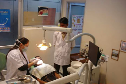 Dr Saigals Dental Medical Services | Dentists