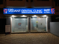 Dr. Swani's Vedant Dental Clinic Logo