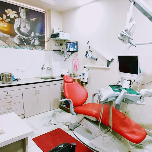 Dr. Upma Trivedi Medical Services | Dentists