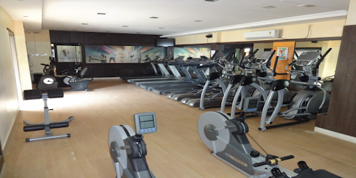 DYNAMIQ FITNESS STUDIO Active Life | Gym and Fitness Centre