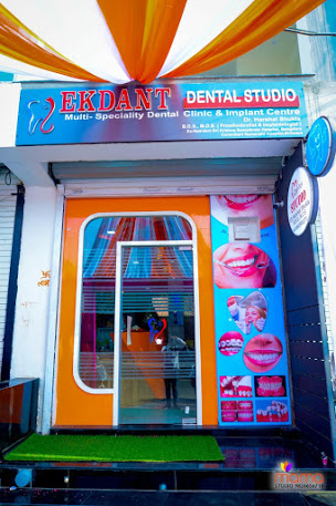 Ekdant Dental Studio Logo