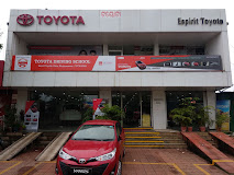 ESPIRIT TOYOTA Automotive | Show Room