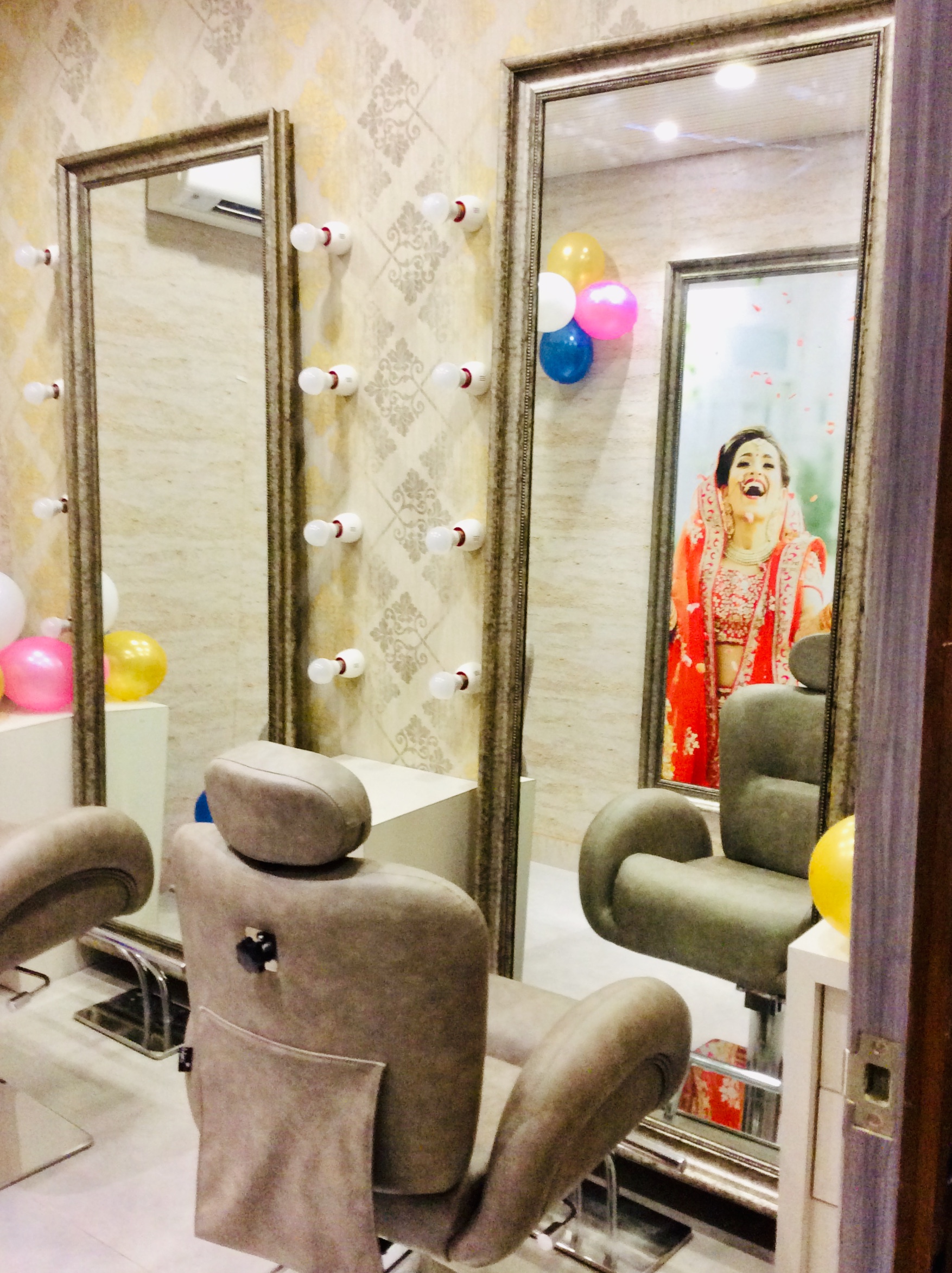 EYE Turners - Hair & Beauty Salon (Kankarbagh) Active Life | Salon