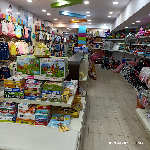 Firstcry - Store Hyderabad Himayatnagar Shopping | Store
