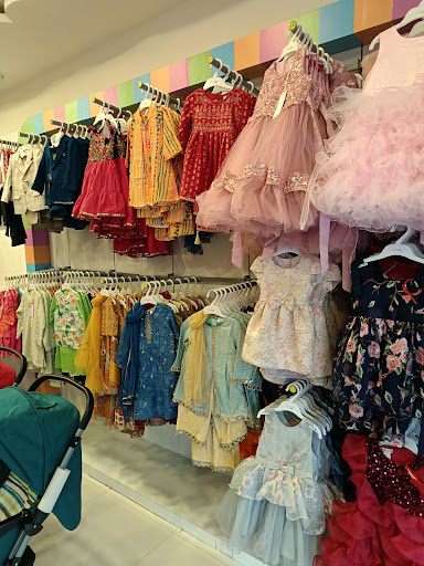 Firstcry - Store Raigarh Shopping | Store