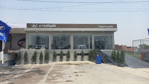 Fortune Hyundai SHOWROOM Automotive | Show Room
