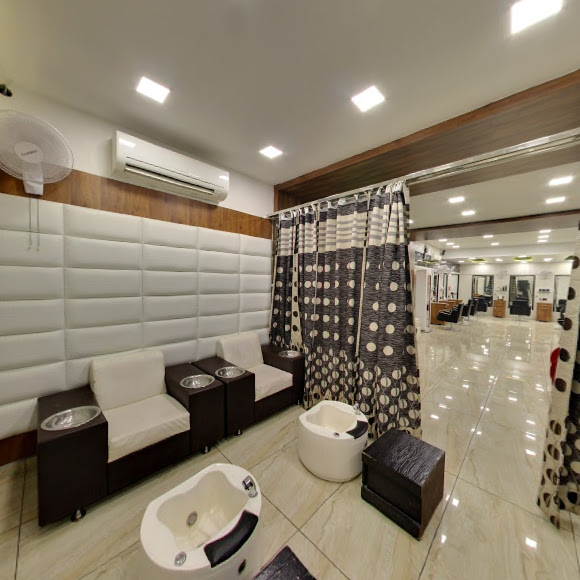 Fusion Unisex Salon Hisar - Salon in Hisar | Joon Square