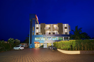 Ganeshratna Executive - Hotel & Restaurant Accomodation | Hotel