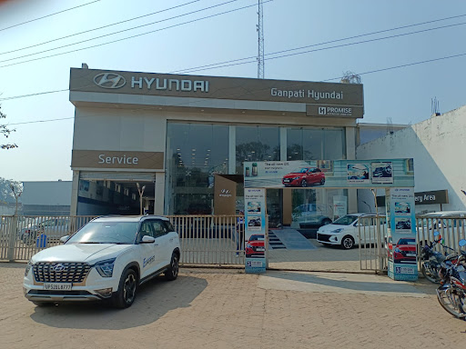 GANPATI HYUNDAI Automotive | Show Room