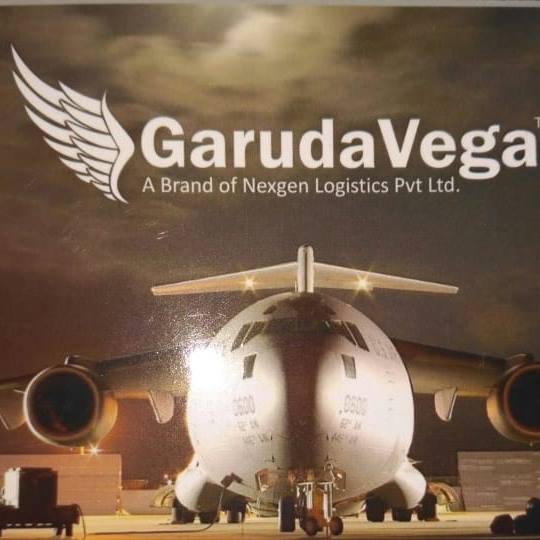 GARUDAVEGA INTERNATIONAL COURIER Logo