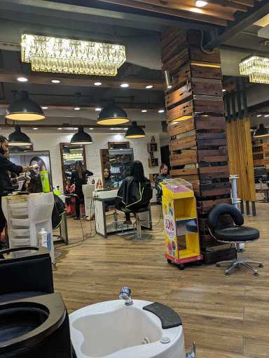 Geetanjali Salon Active Life | Salon