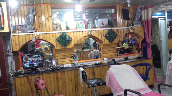 Geetus Beauty Parlour Active Life | Salon