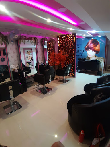 Glamzo beauty spa Active Life | Salon