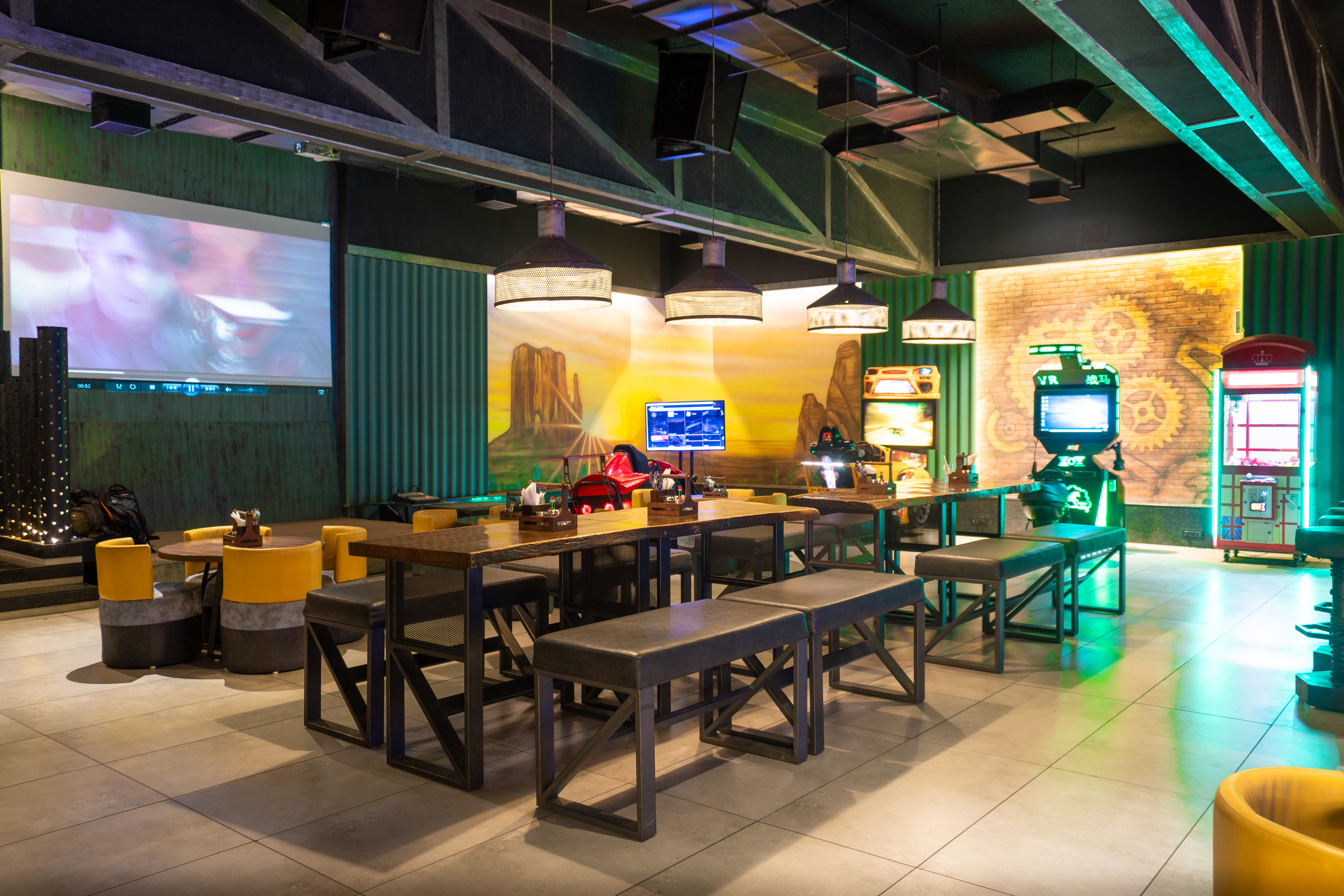 Go Bananas Sayaji Hotel - Entertainment Zone Food and Restaurant | Restaurant