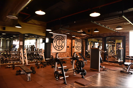 Golds Gym Solapur Active Life | Gym and Fitness Centre