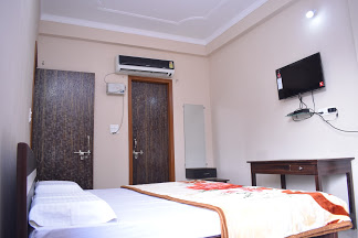 Govind Niwas Accomodation | Home-stay