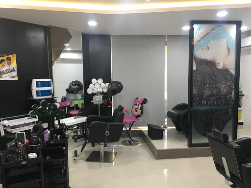 Green Trends - Unisex Hair & Style Salon Active Life | Salon