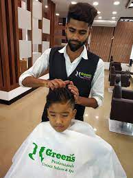 Green Unisex Salon and Spa Active Life | Salon