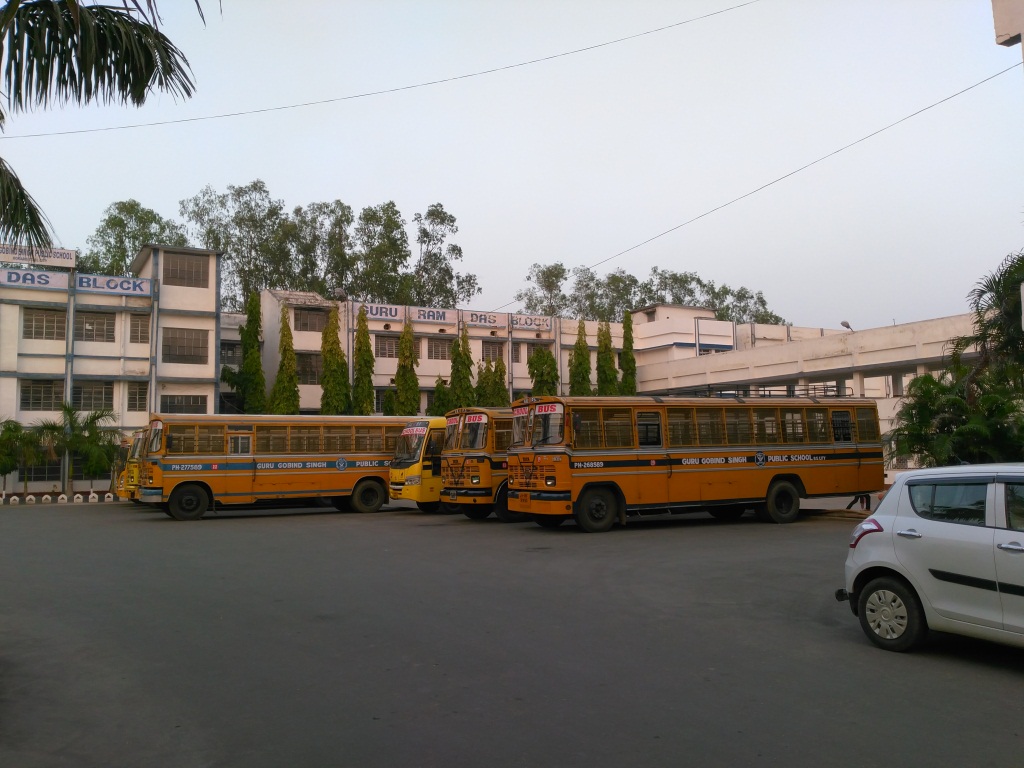 Guru Gobind Singh Public School Education | Schools