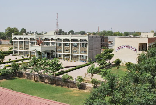 Guru Nanak College for Girls Education | Colleges