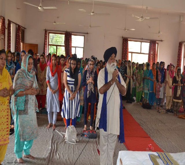 Guru Nanak College for Women Education | Colleges