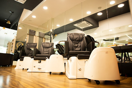 Hair Masters Luxury Salon Active Life | Salon