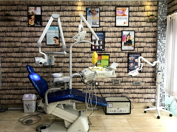 HAPPY DENT DENTAL CLINIC Medical Services | Dentists