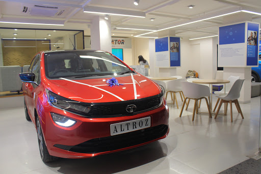 Heritage Motors (Tata Motors) Automotive | Show Room