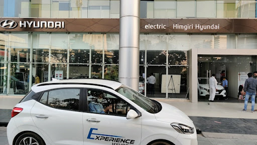 Himgiri Hyundai Automotive | Show Room