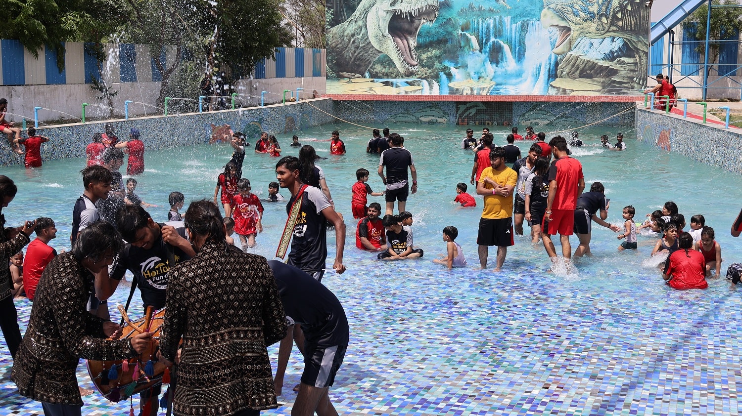 Holidays Fun City Water Park Entertainment | Water Park