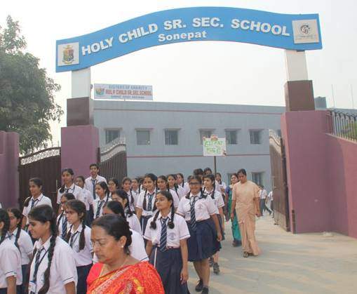 Holy Child Sr. Sec. School Education | Schools