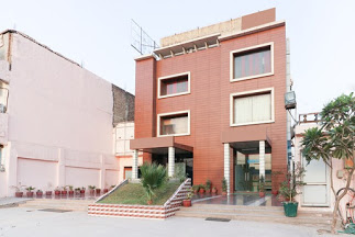 Hotel Akash|Resort|Accomodation