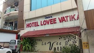 Hotel Lovee Vatika|Hotel|Accomodation