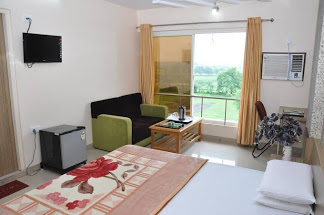 Hotel Mittal Avenue Accomodation | Hotel