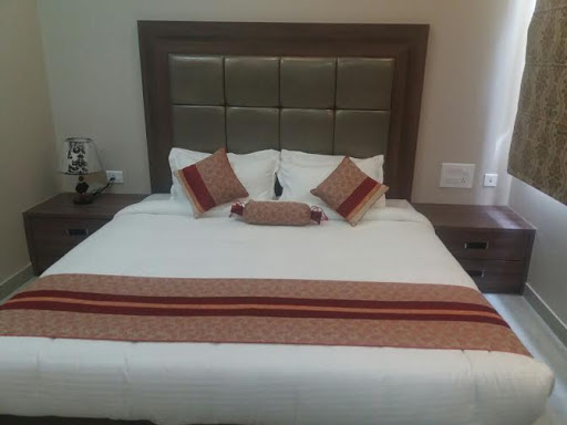 Hotel Ozas Grand in Varanasi - Best Hotel in Varanasi | Joon Square