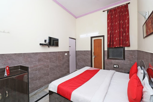 Hotel Sarwan Accomodation | Hotel