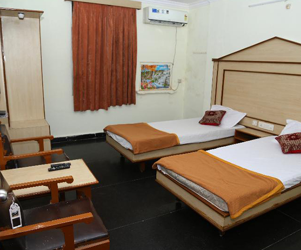 Hotel Sri Maurya Accomodation | Hotel