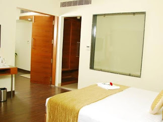 Hotel Vaishnaoi|Resort|Accomodation