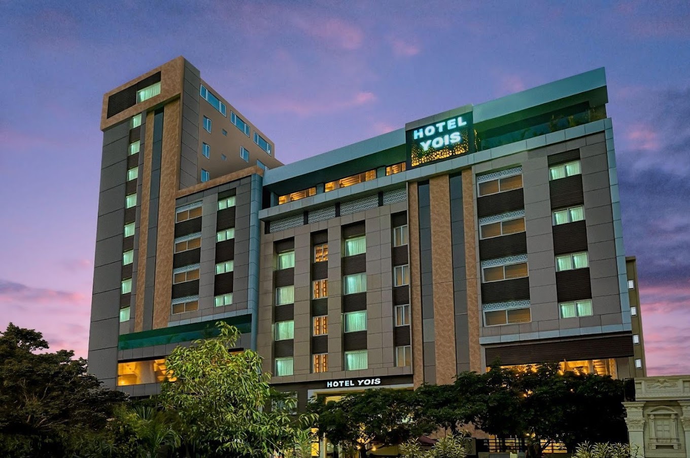 Hotel Yois Accomodation | Hotel