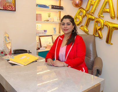 House of Aesthetics: Dr Neha Khuraana | Best Dermatologist Skin Doctor In Delhi | Pigmentation & Acne Treatment in Delhi, NCR|Clinics|Medical Services