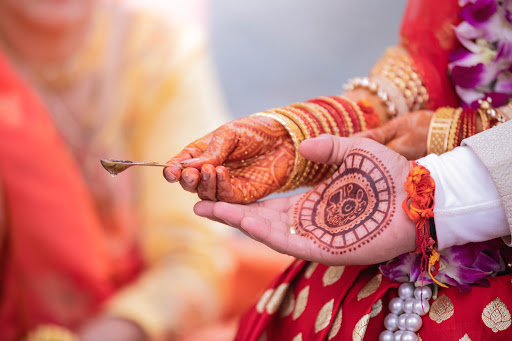 Humari Wedding Story Event Services | Photographer