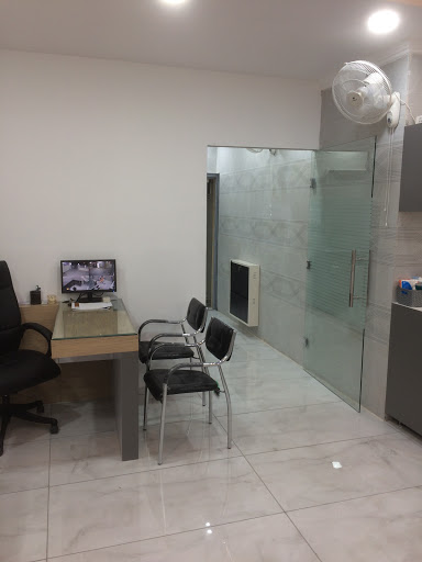 I Dentist Medical Services | Dentists
