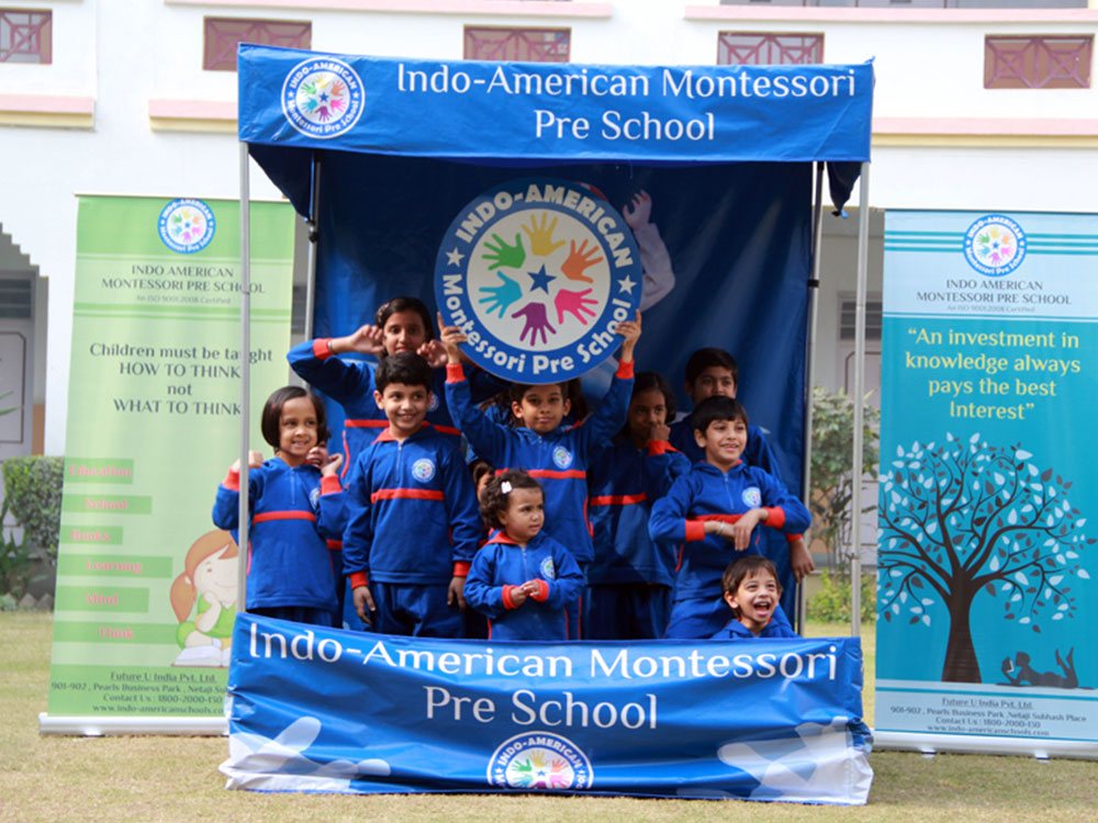 Indo American Montessori School Logo