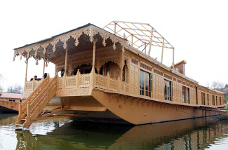 Inshallah Houseboats|Villa|Accomodation