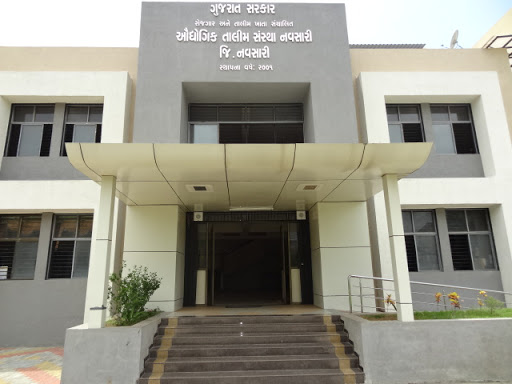 ITI Navsari Mahila Education | Colleges