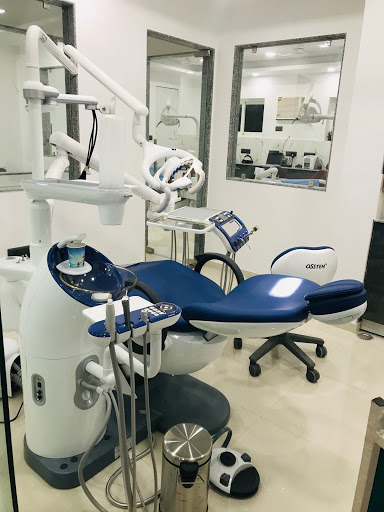 JK Dental Implant and Esthetic Centre Medical Services | Dentists