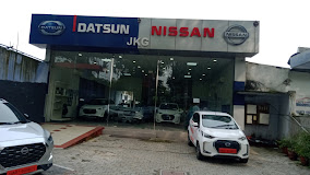 JKG NISSAN Automotive | Show Room