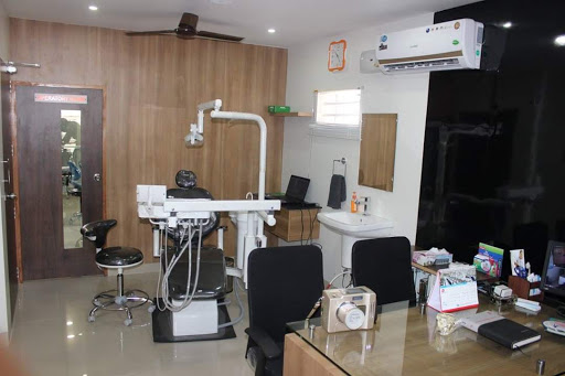 Johnys Dental Care Centre Medical Services | Dentists